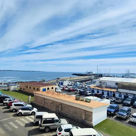 Apartament Arena Home, Chic & Sea View