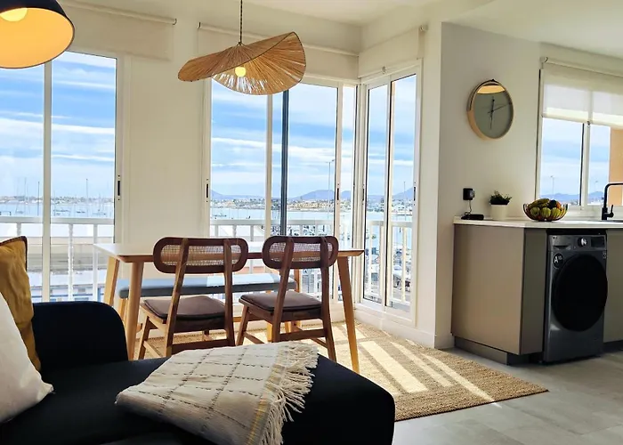 Arena Home, Chic & Sea View Κοραλέχο