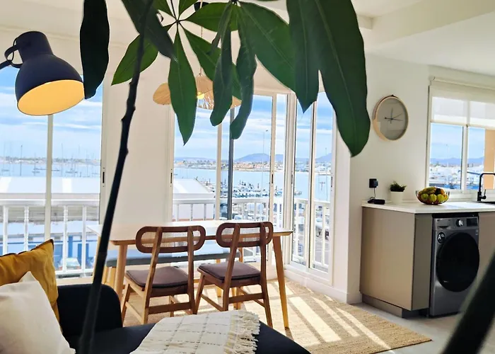 Διαμέρισμα Arena Home, Chic & Sea View